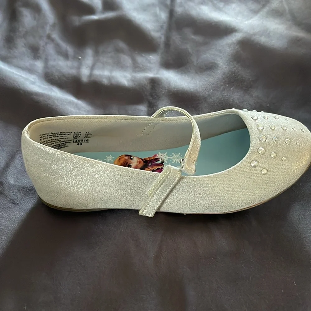 Disney Frozen Mary Jane style Girl Shoes - Picture 3 of 7